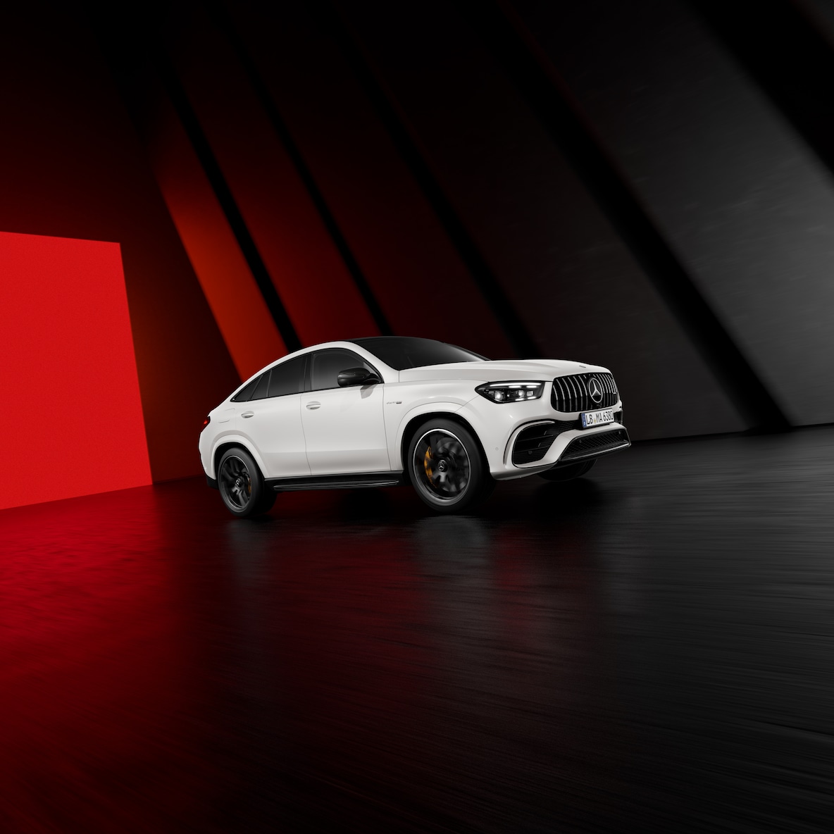Frontale Seitenansicht des GLE 63 S Coupés von Mercedes-AMG.