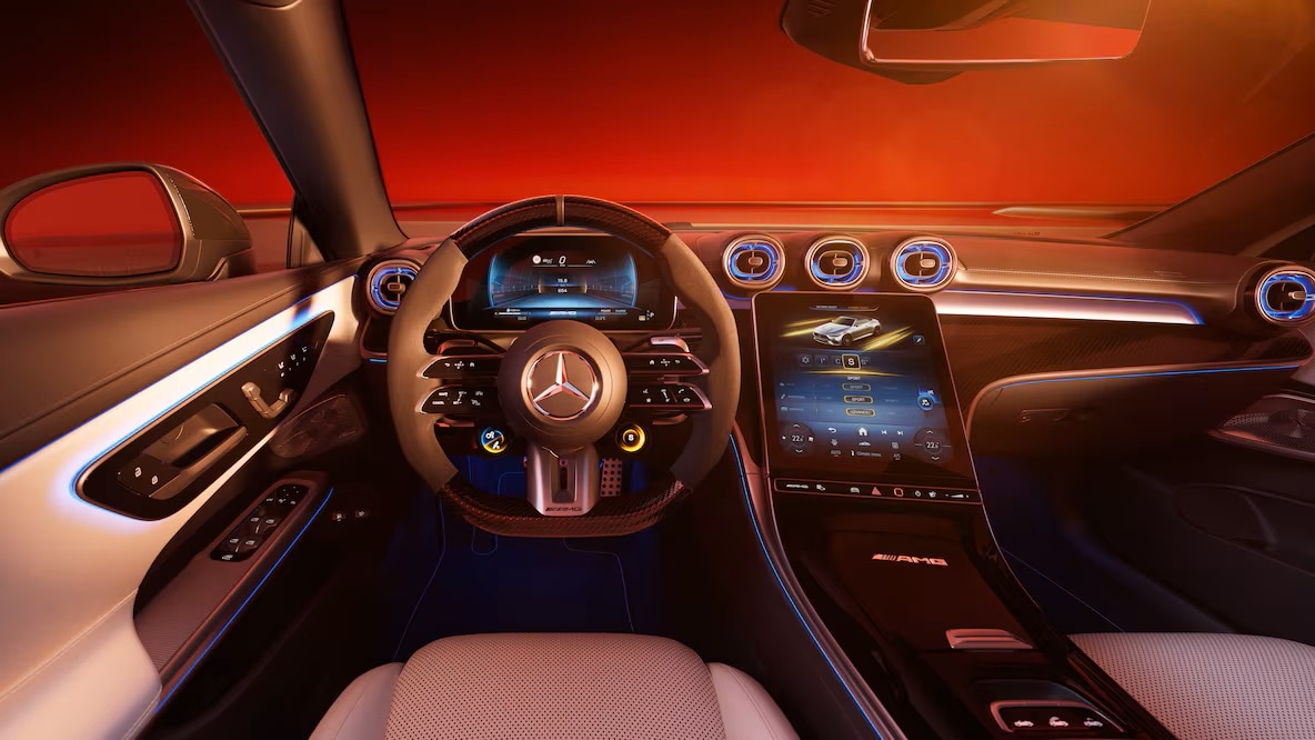 Das CLE Cabriolet von Mercedes-AMG mit dem optionalen AMG Carbon-Paket Exterieur II.