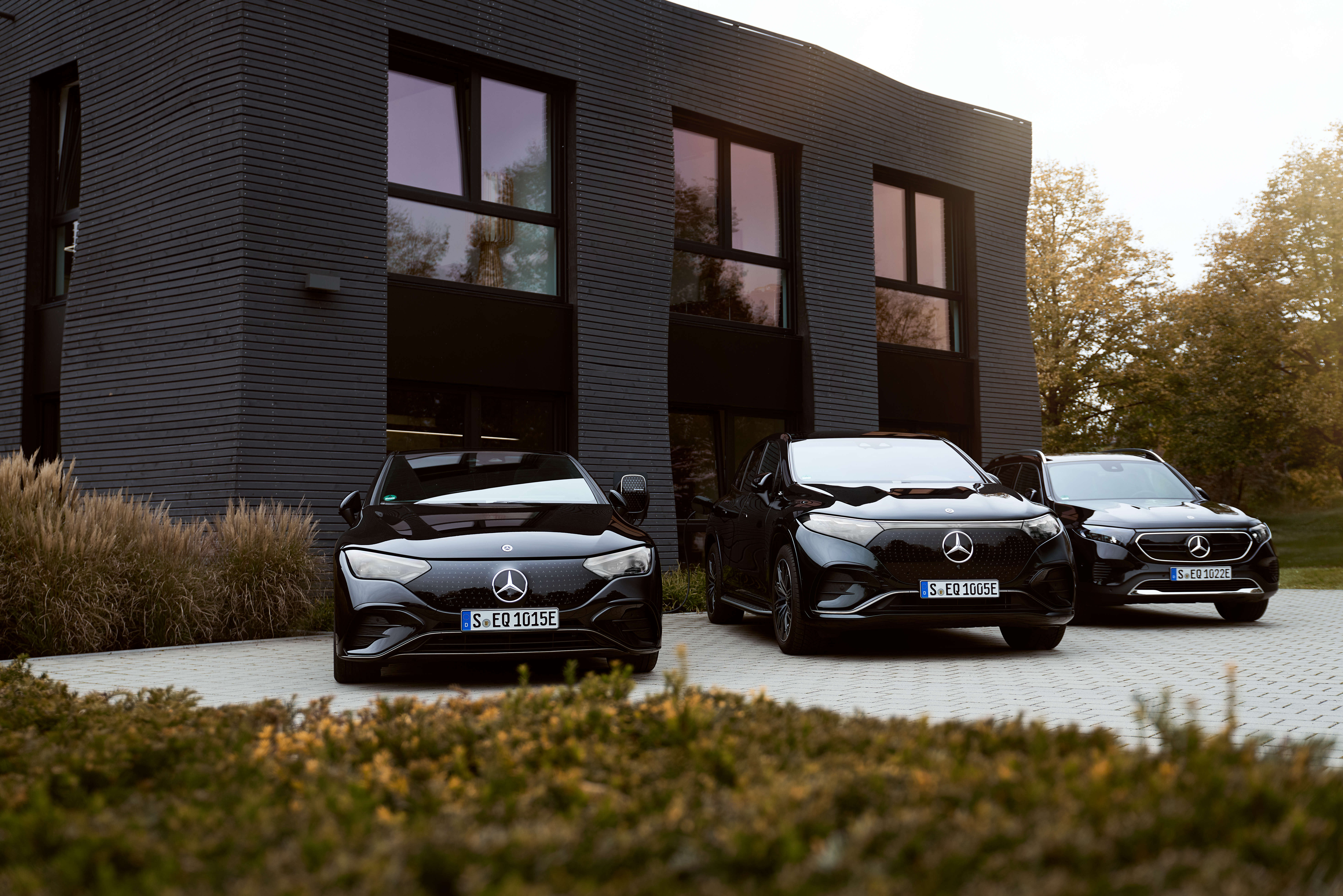 Mercedes-Benz Charging Solutions | Mercedes-Benz Mercedes-Benz Charging Solutions - Flotte in schwarz