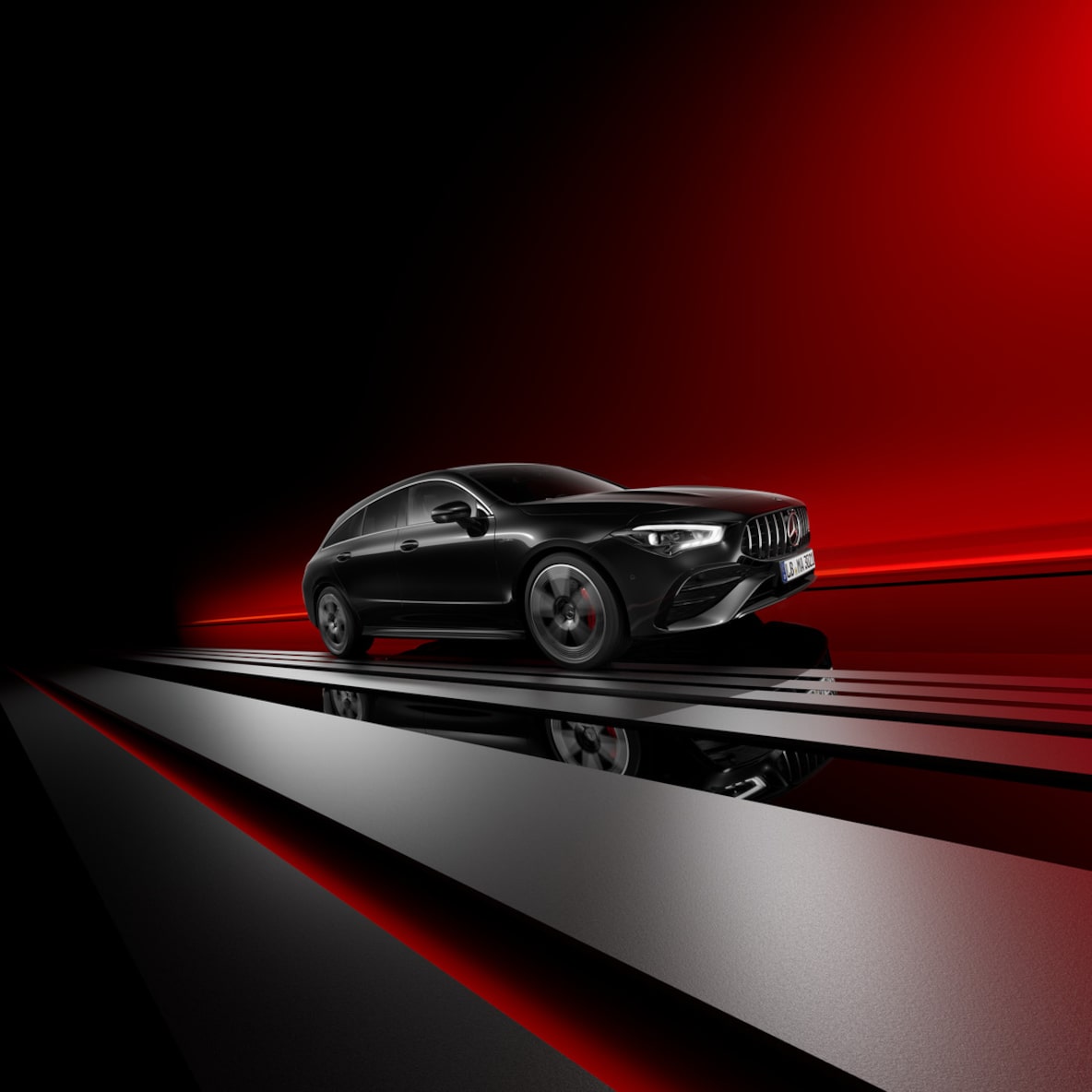 Mercedes-AMG CLA Shooting Brake: vordere Seitenansicht.