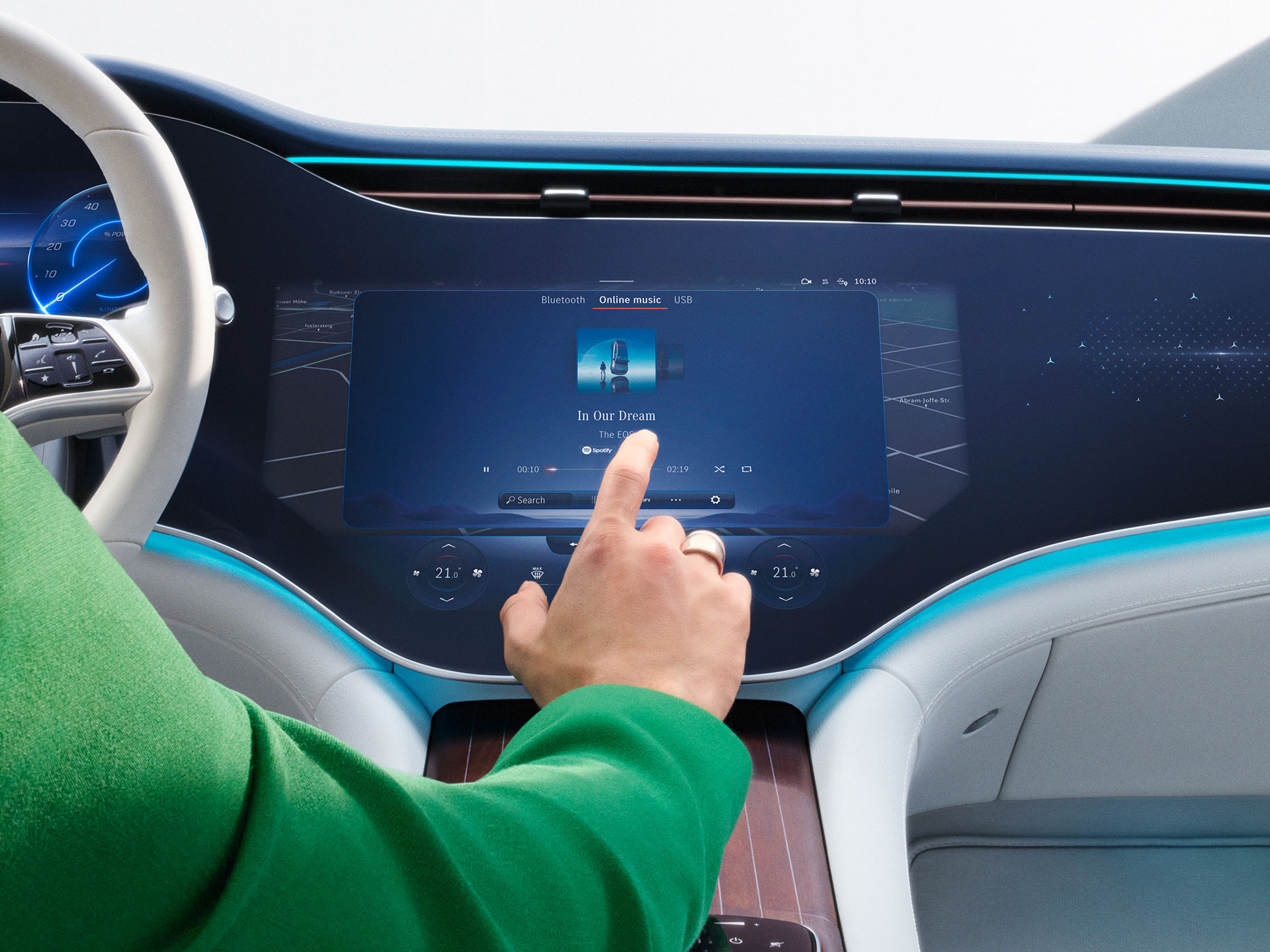 Audio-Streaming | Multimedia und Entertainment | Mercedes-Benz Audio-Streaming mit MBUX im Innenraum eines Mercedes-Benz.