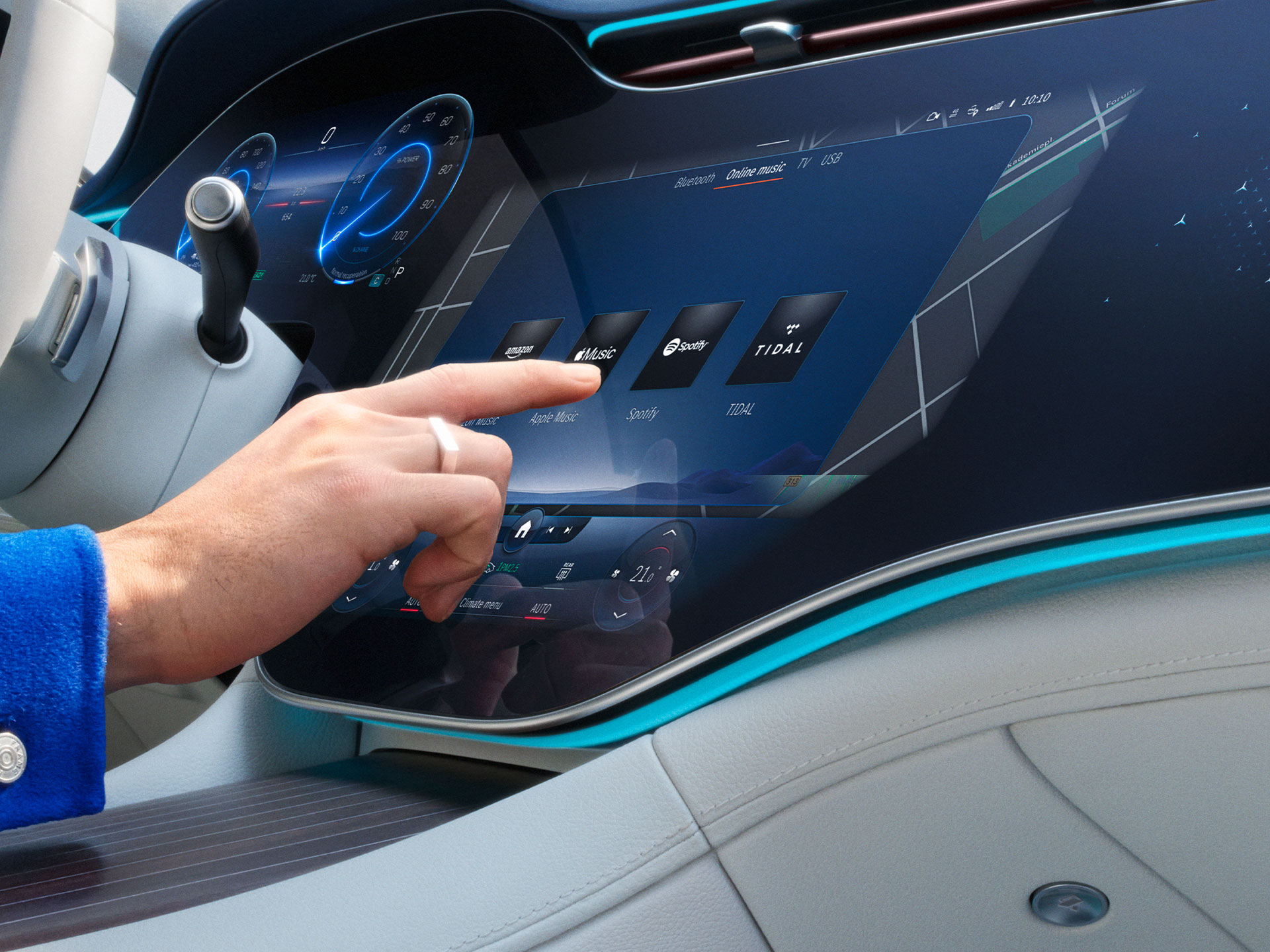 Weitere Digitale Extras | Multimedia und Entertainment | Mercedes-Benz Auf dem Bildschirm des MBUX Multimediasystem in einem Mercedes-Benz werden Digitale Extras ausgewählt.