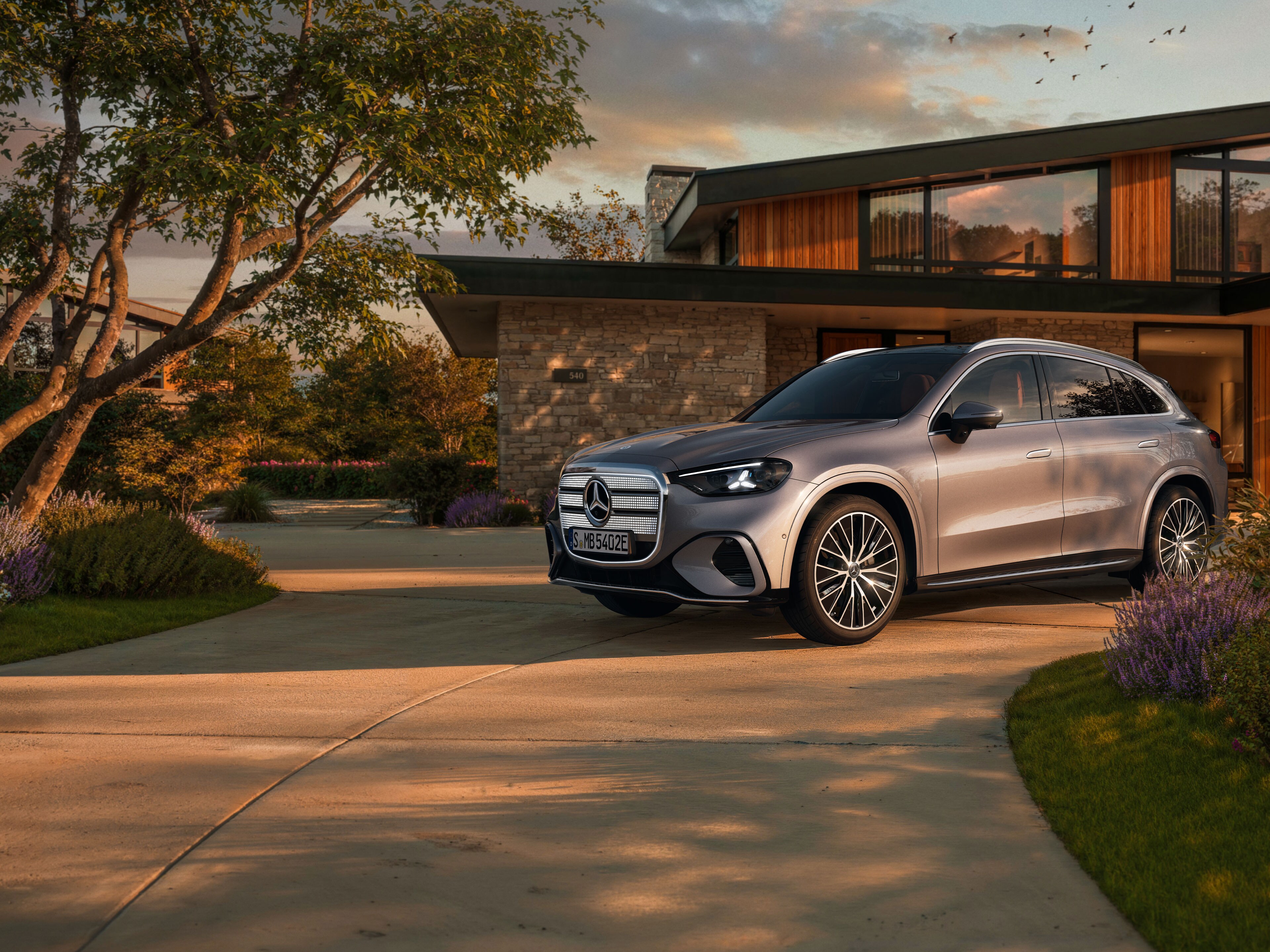 GLC mit EQ Technologie | Mercedes-Benz
