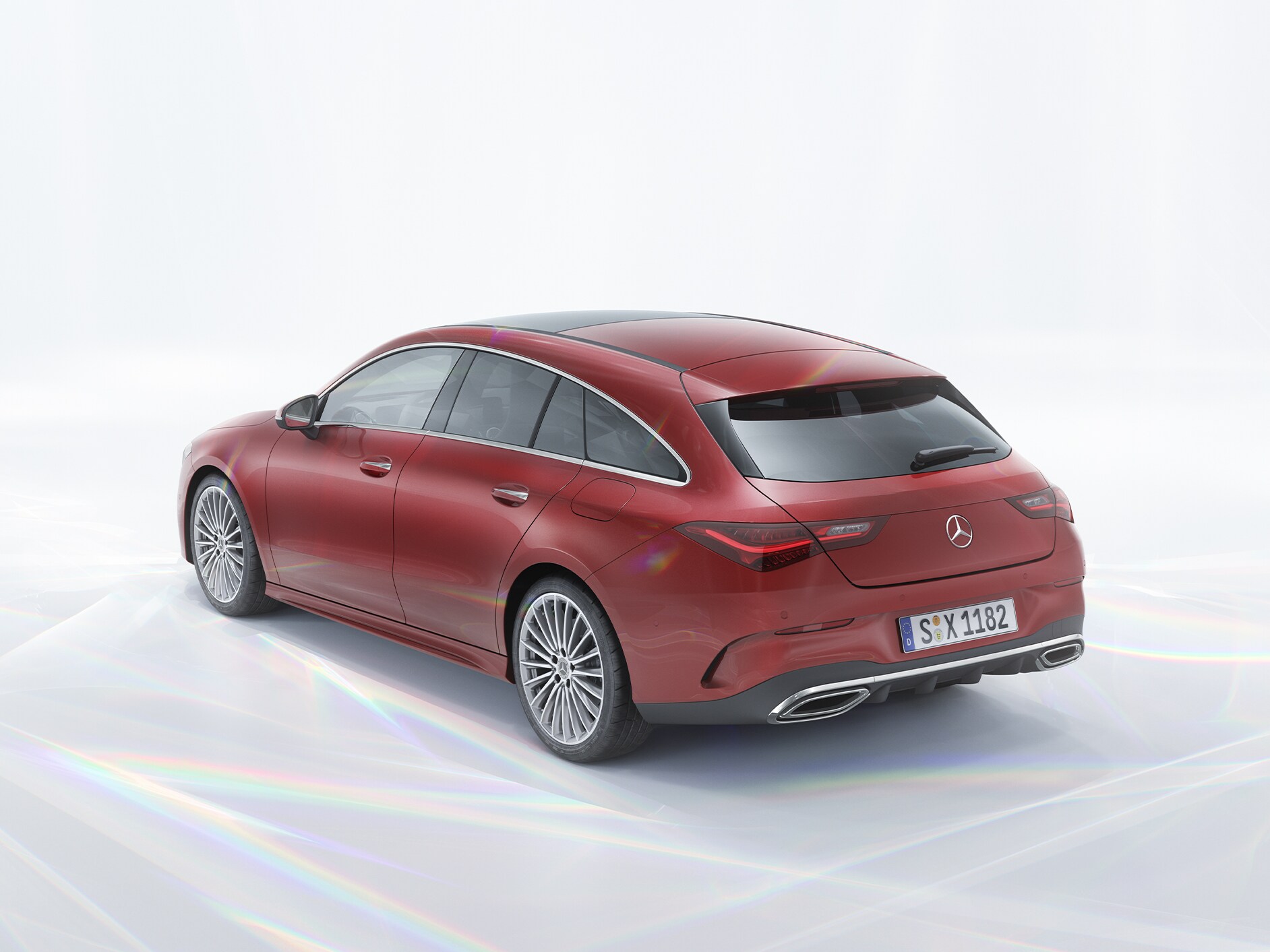 Der Mercedes-Benz CLA Shooting Brake in einer Heckansicht von Mercedes-Benz.