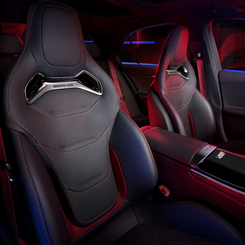 Die AMG Performance-Sitze der Mercedes-AMG C 43 Limousine.
