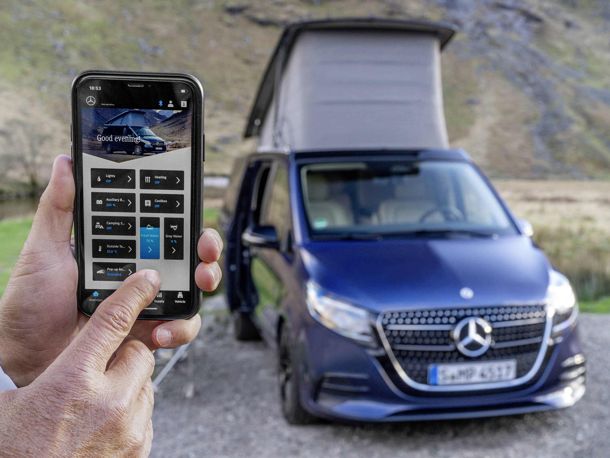 Mit Mercedes-Benz Advanced Control (MBAC) können Sie wichtige Funktionen Ihres Wohnmobils wie Heizung, Beleuchtung und das Aufstelldach per Smartphone fernsteuern.
