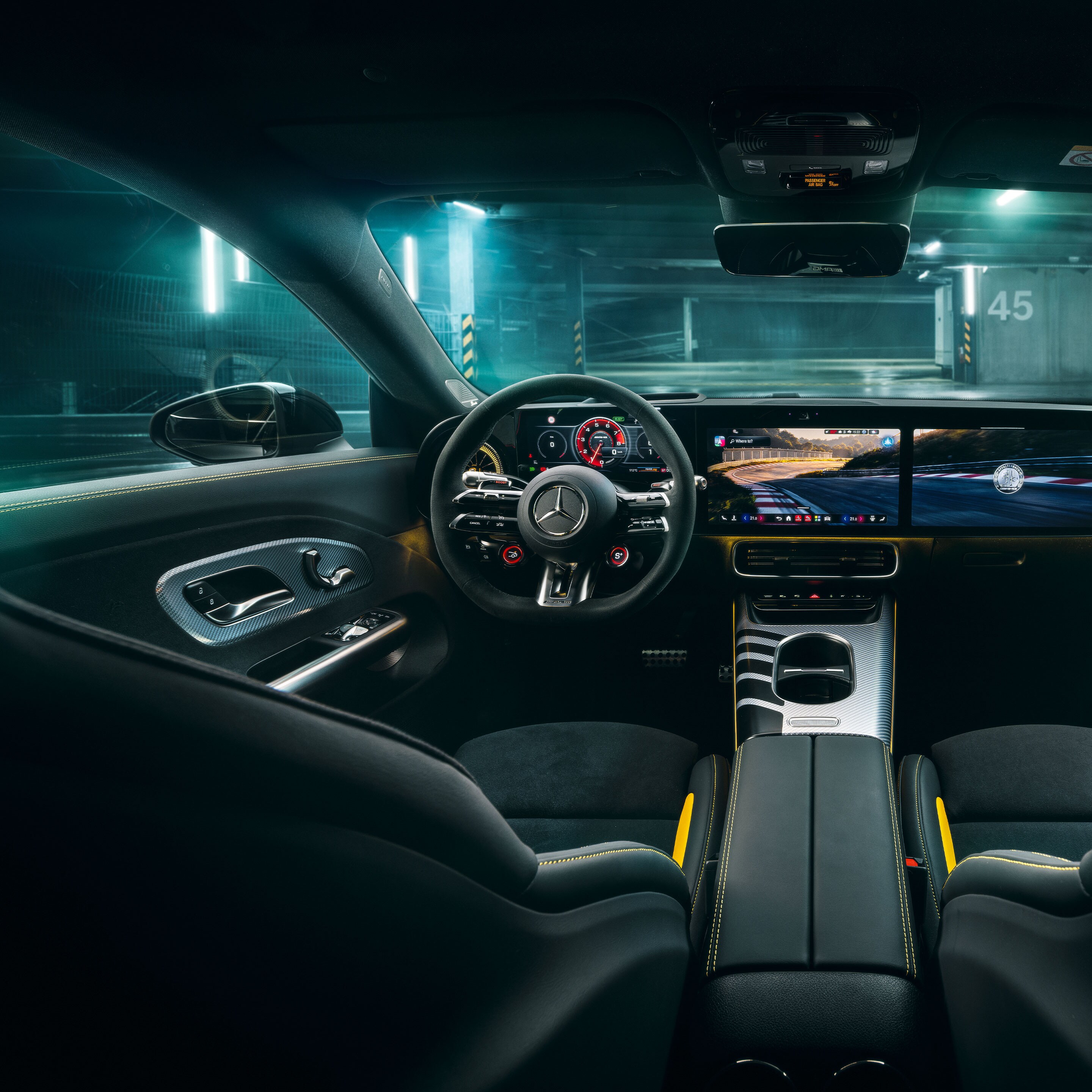 Das Interieur des neuen elektrischen Mercedes-AMG CLA 45 4MATIC+.