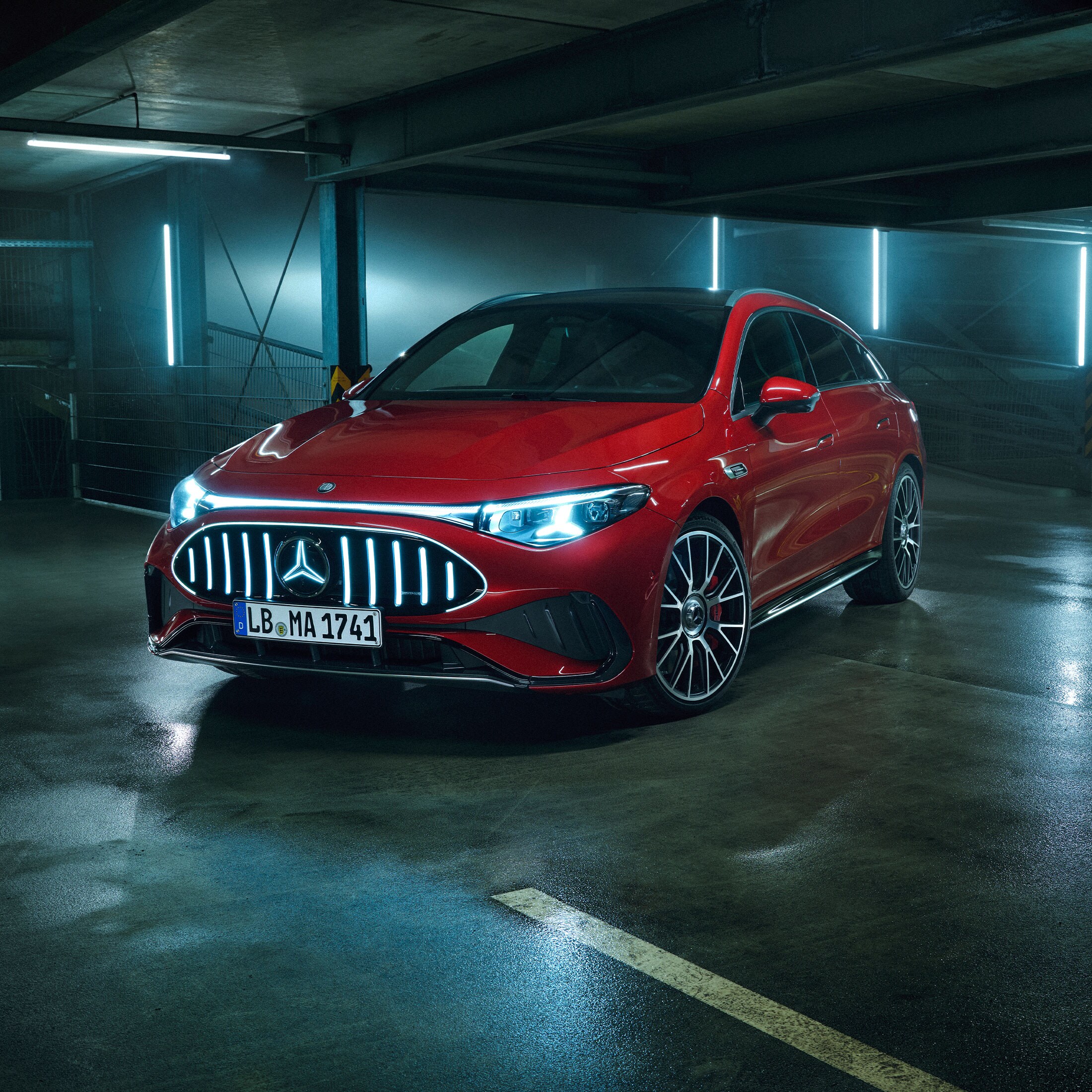 Der neue elektrische Mercedes-AMG CLA 45 4MATIC+.