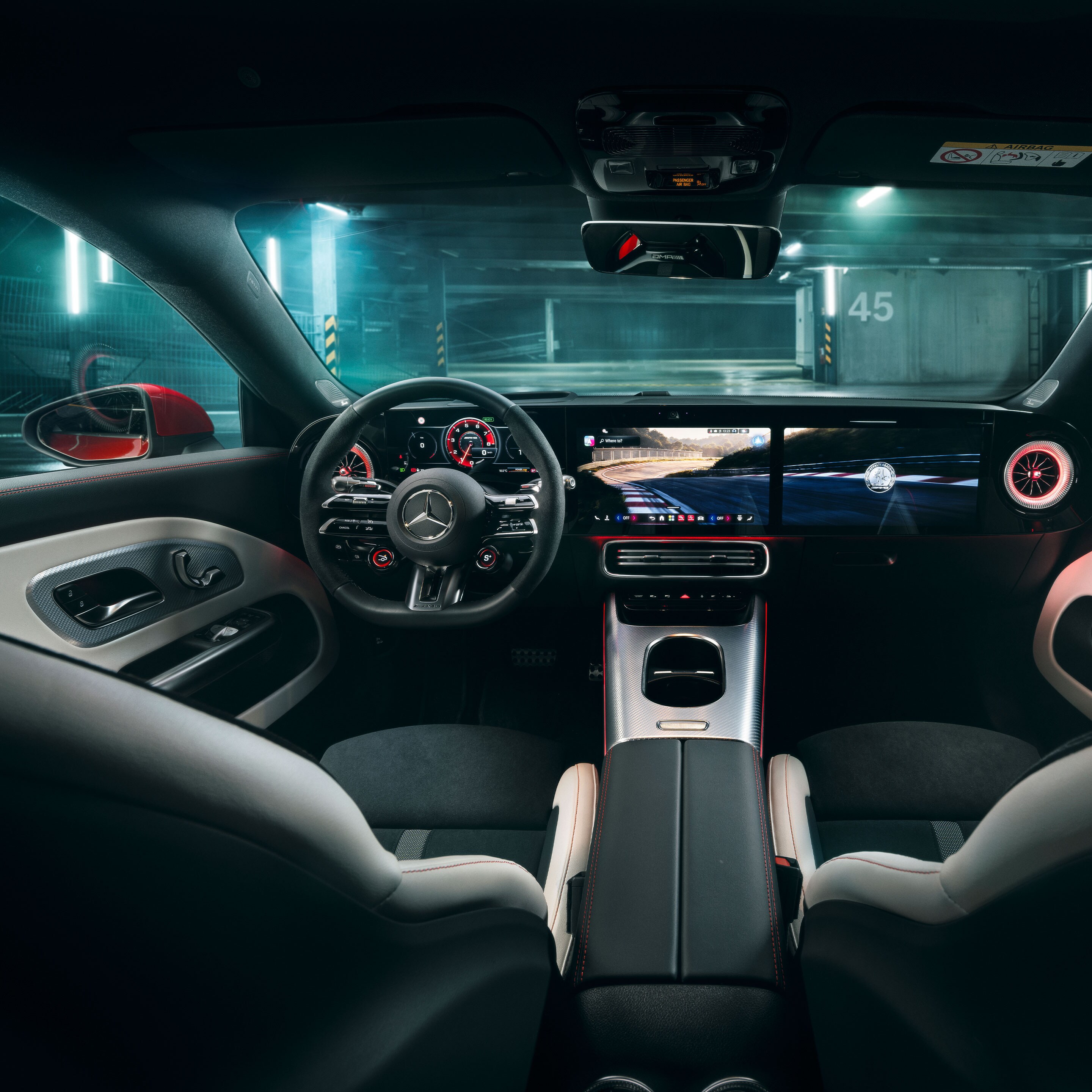 Das Interieur des neuen elektrischen Mercedes-AMG CLA 45 4MATIC + Shooting Brakes.