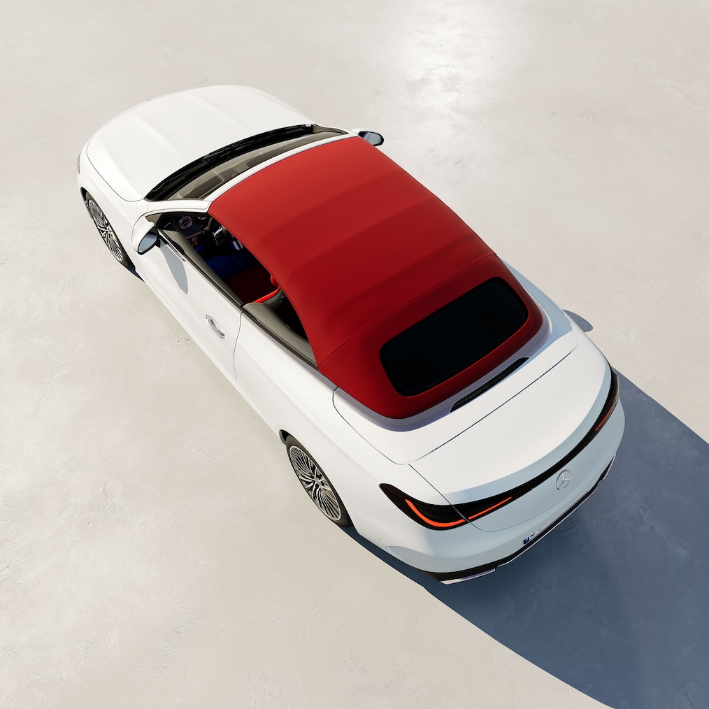 Das Stoff-Akustikverdeck des Mercedes-Benz CLE Cabriolets.