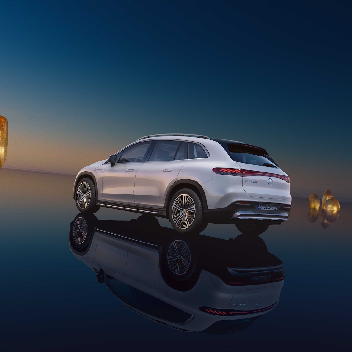 Eine Außenansicht des Mercedes-Benz EQS SUV.