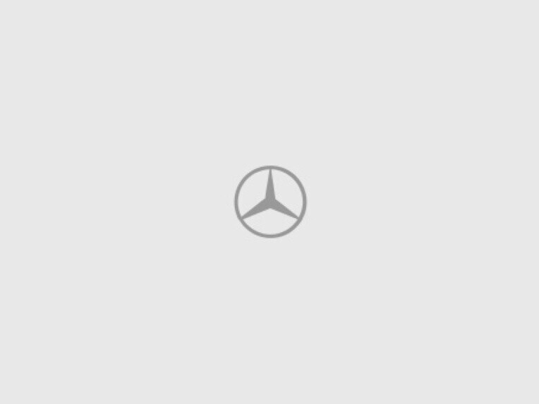 Mit der Vorrüstung Remote Services Plus erhalten Sie die Möglichkeit, Ihr Fahrzeug noch besser und flexibler nutzen zu können.