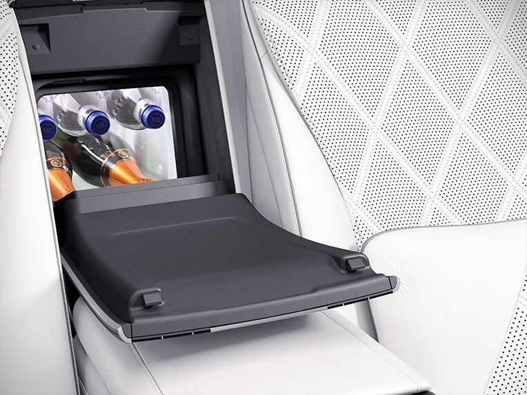 Das Kühlfach in der Mercedes-Maybach S-Klasse.