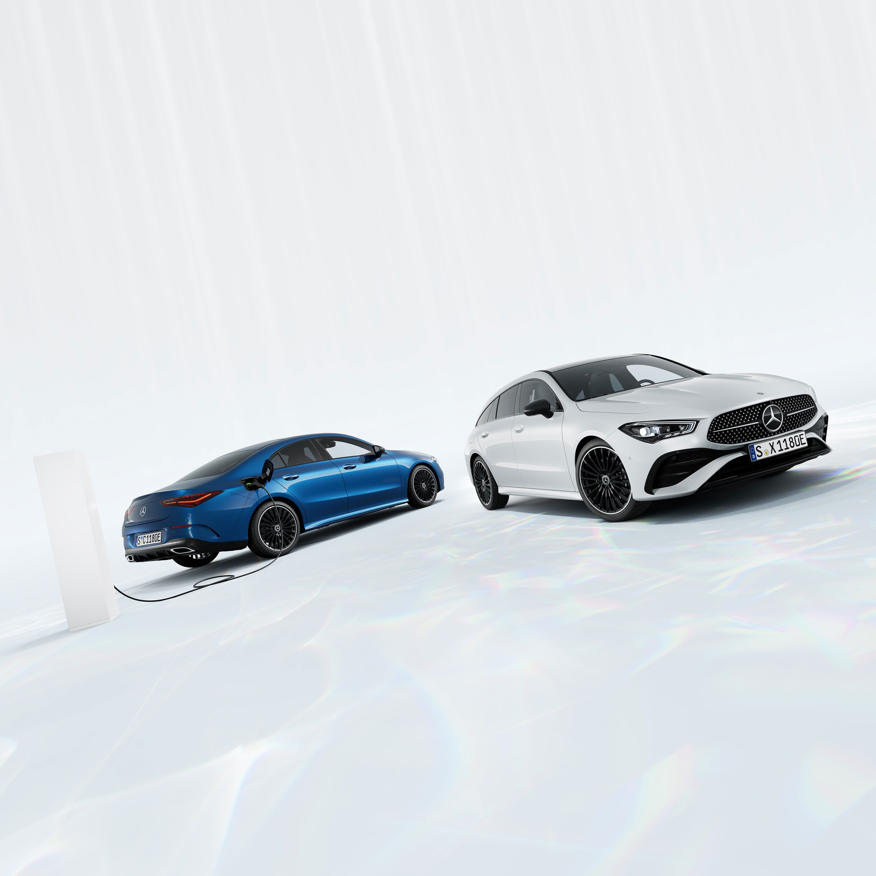 Verschiedene Plug-in-Hybrid-Modelle von Mercedes-Benz.