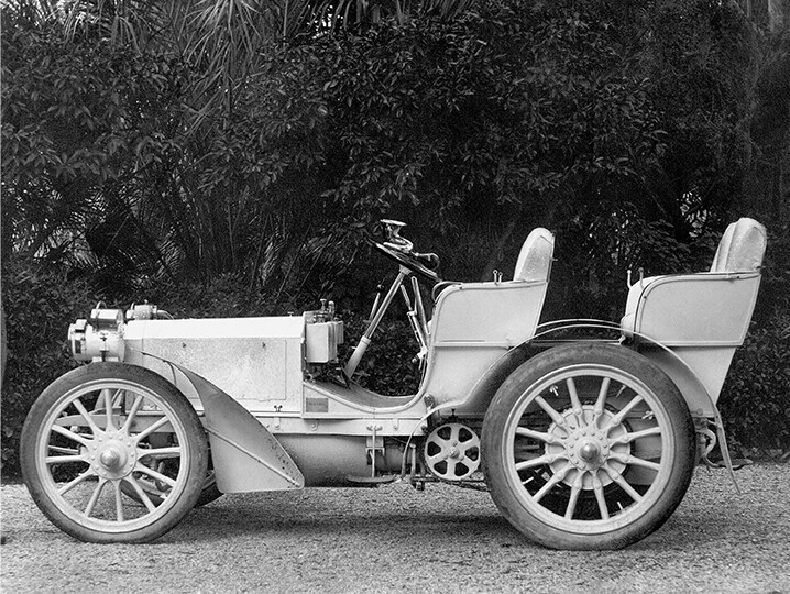 Mercedes 35 PS von 1900.