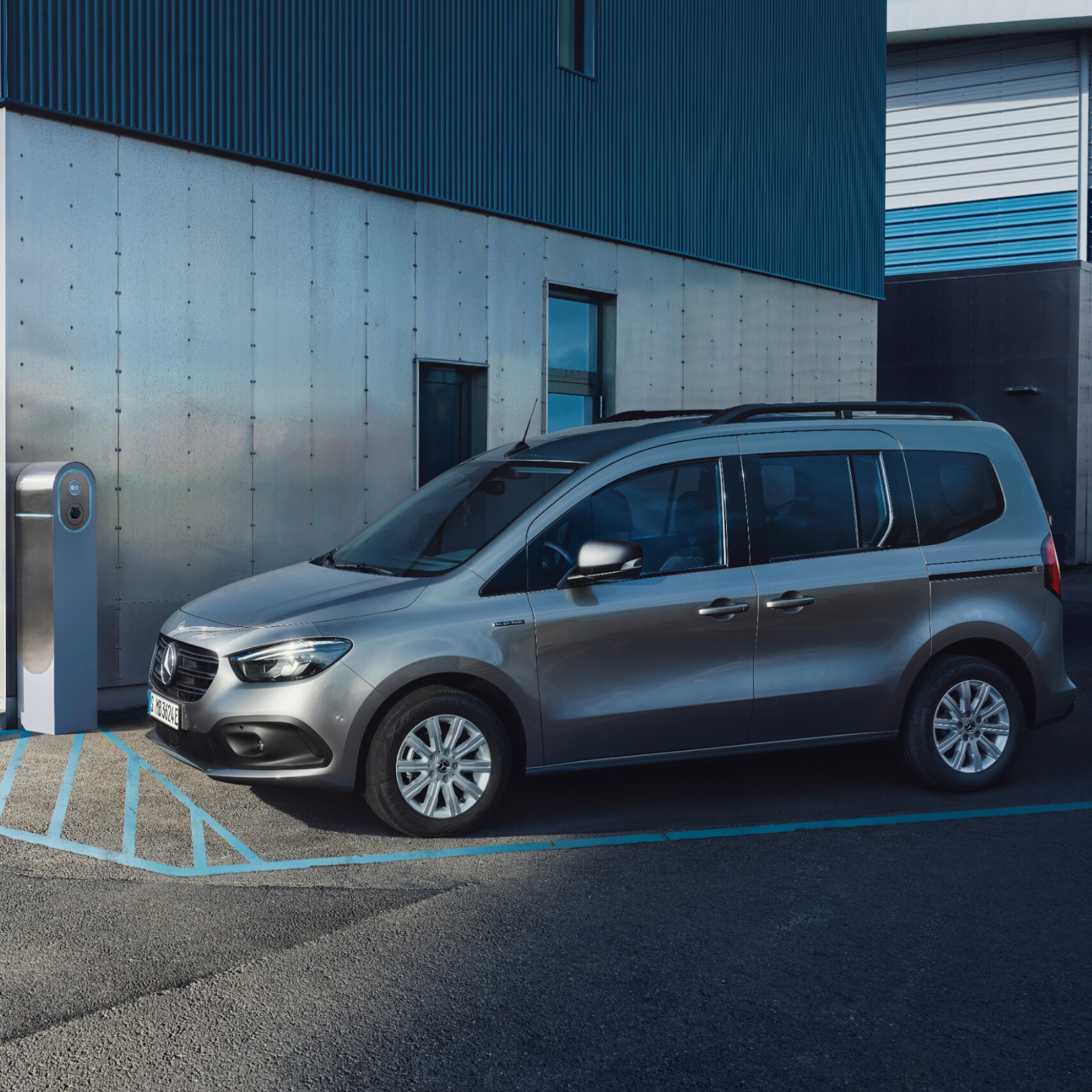 Der Mercedes-Benz eCitan Tourer.