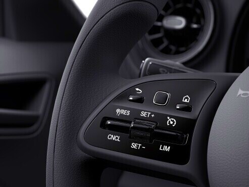 Die Touch-Bedienfelder für den TEMPOMAT im Mercedes-Benz eCitan Tourer.
