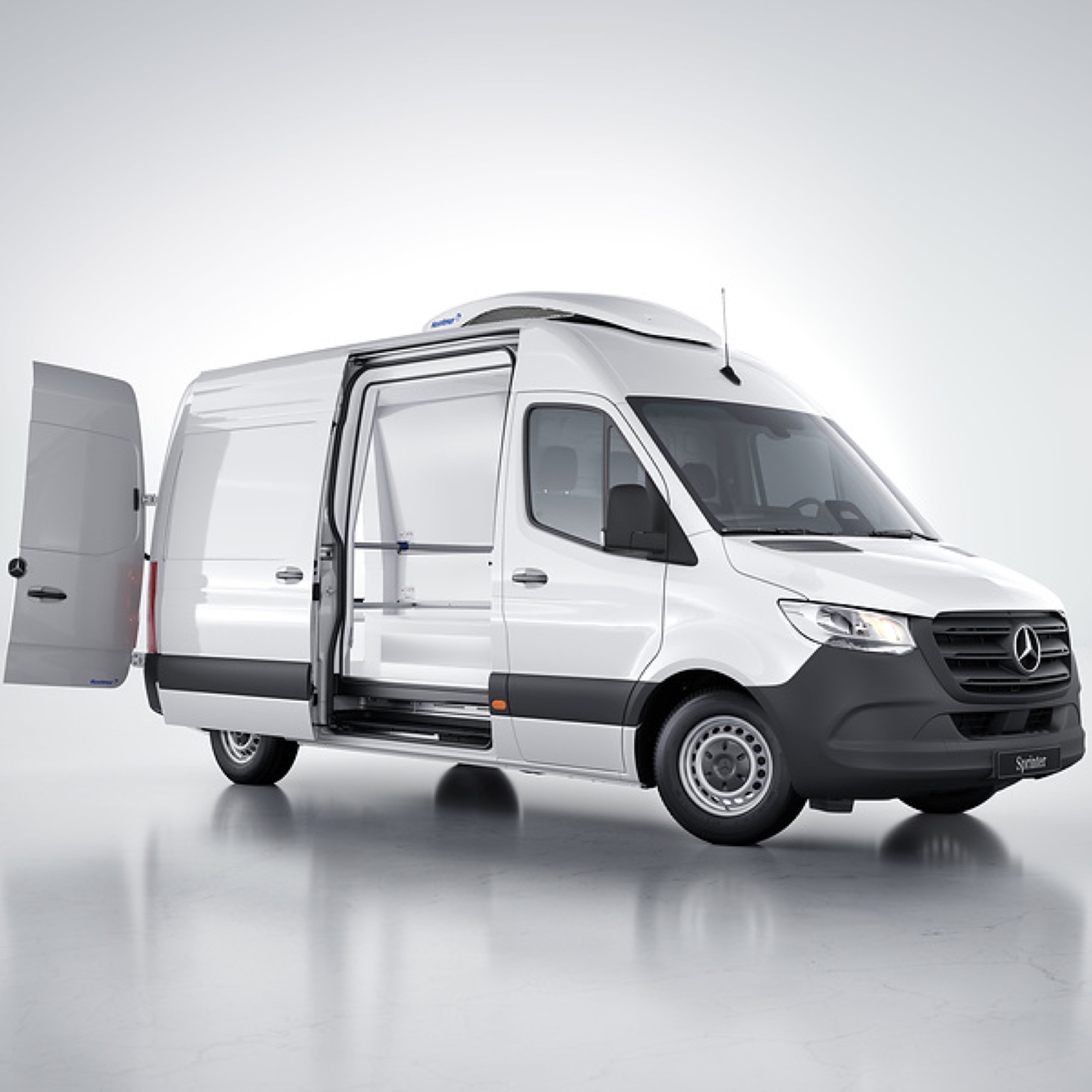 VanSolution | Sprinter Kastenwagen | Mercedes-Benz Der Mercedes-Benz Sprinter Kastenwagen mit einer Branchenlösung von VanSolution.