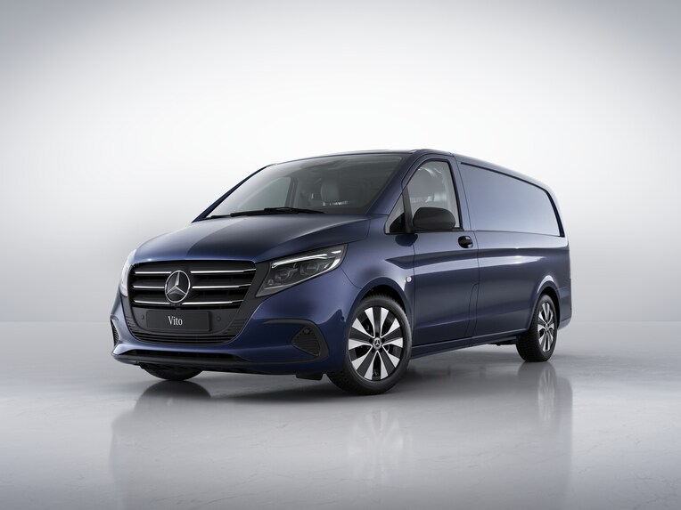 Vito Kastenwagen in Line SELECT in einer Studio-Umgebung.