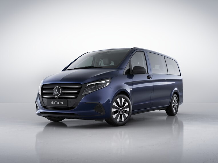 Der Vito Tourer SELECT ist der Midsize-Van für die anspruchsvolle und komfortable Personenbeförderung.