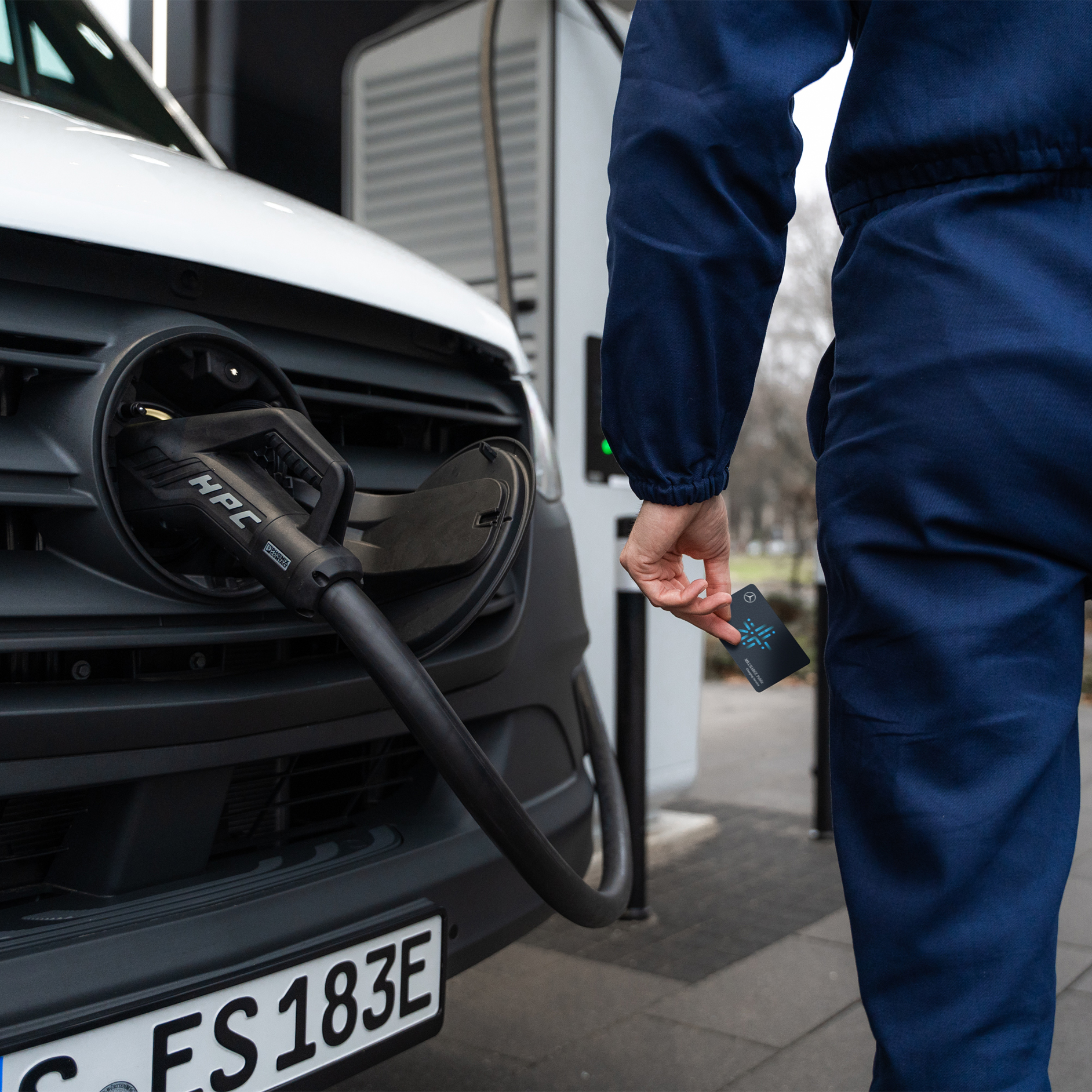 MB.CHARGE Public | Mercedes-Benz Vans MB.CHARGE Public von Mercedes-Benz.