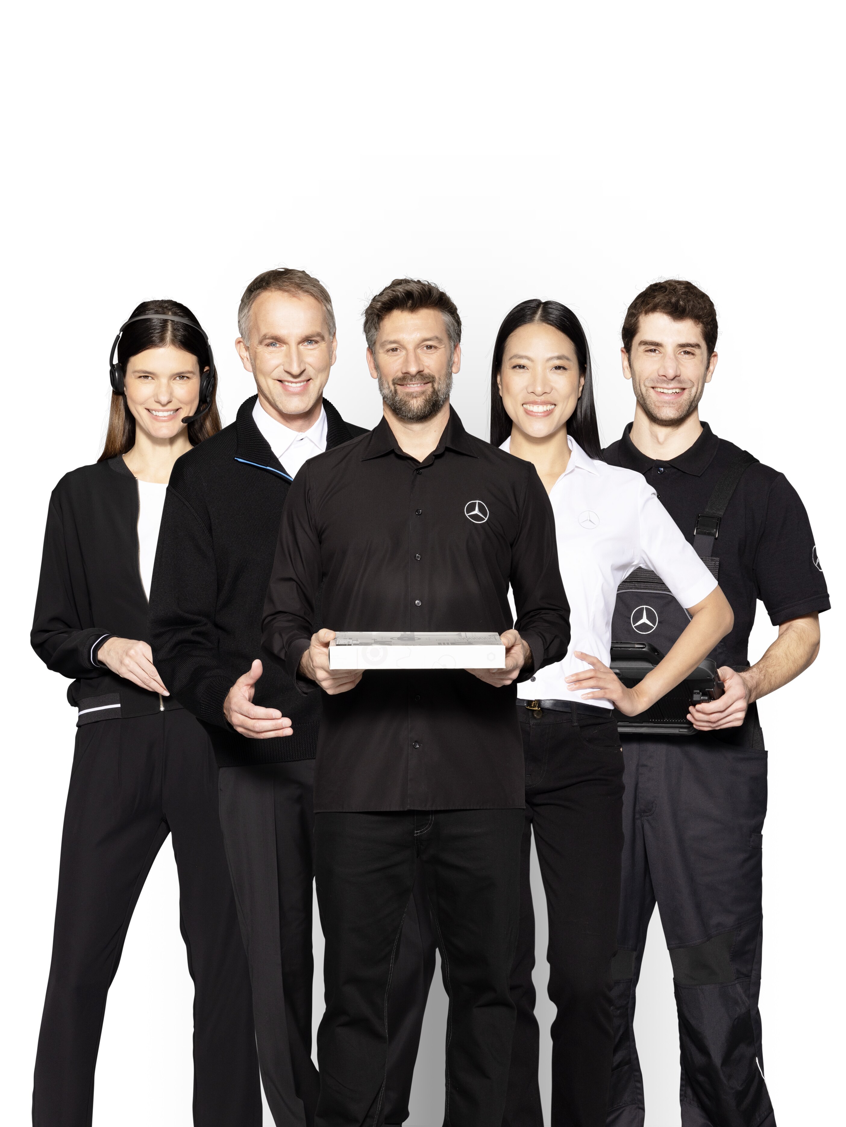 Fünf Mercedes-Benz Testimonials, die für Mercedes-Benz Transporter-Services stehen