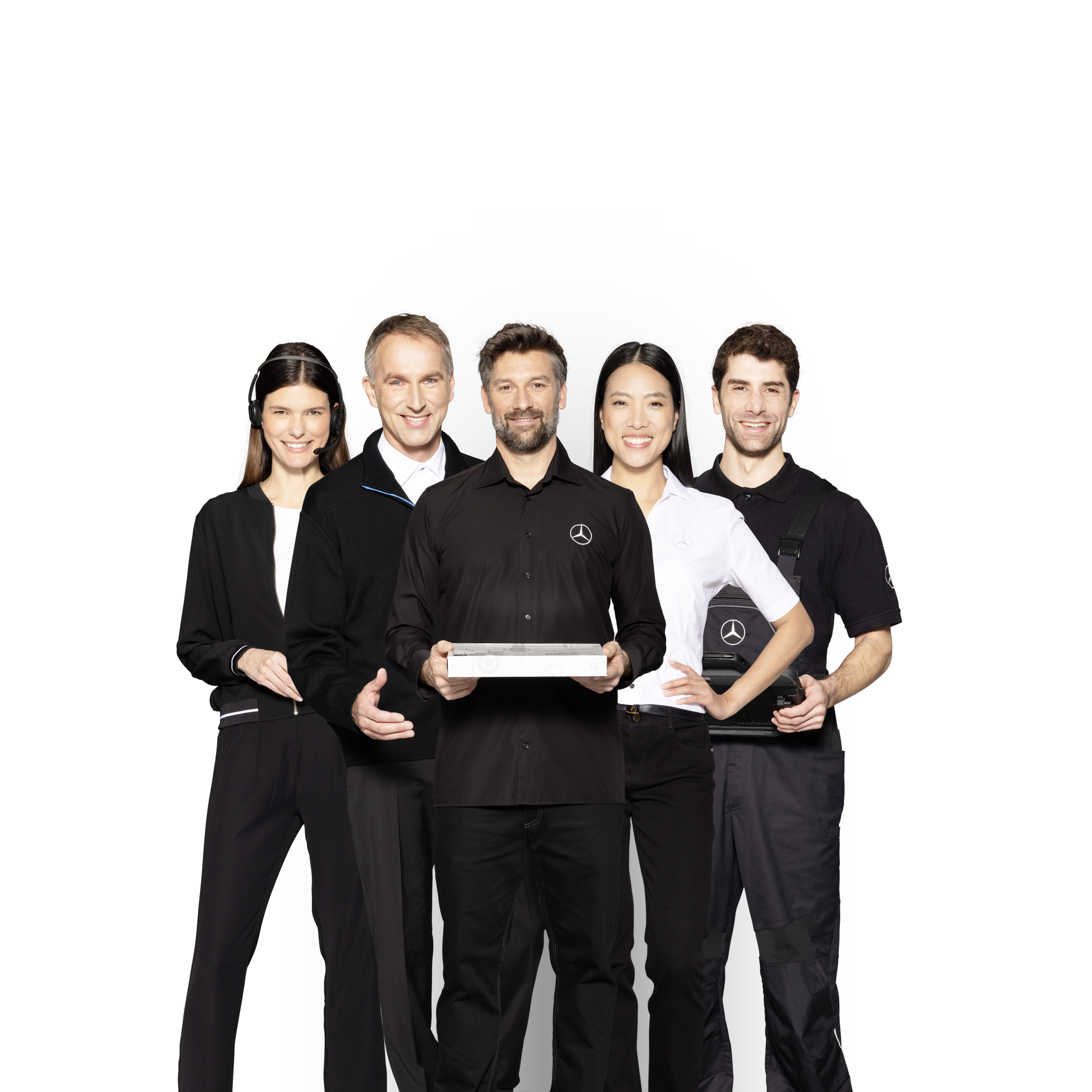 Mercedes-Benz | Service für Transporter Fünf Mercedes-Benz Testimonials, die für Mercedes-Benz Transporter-Services stehen