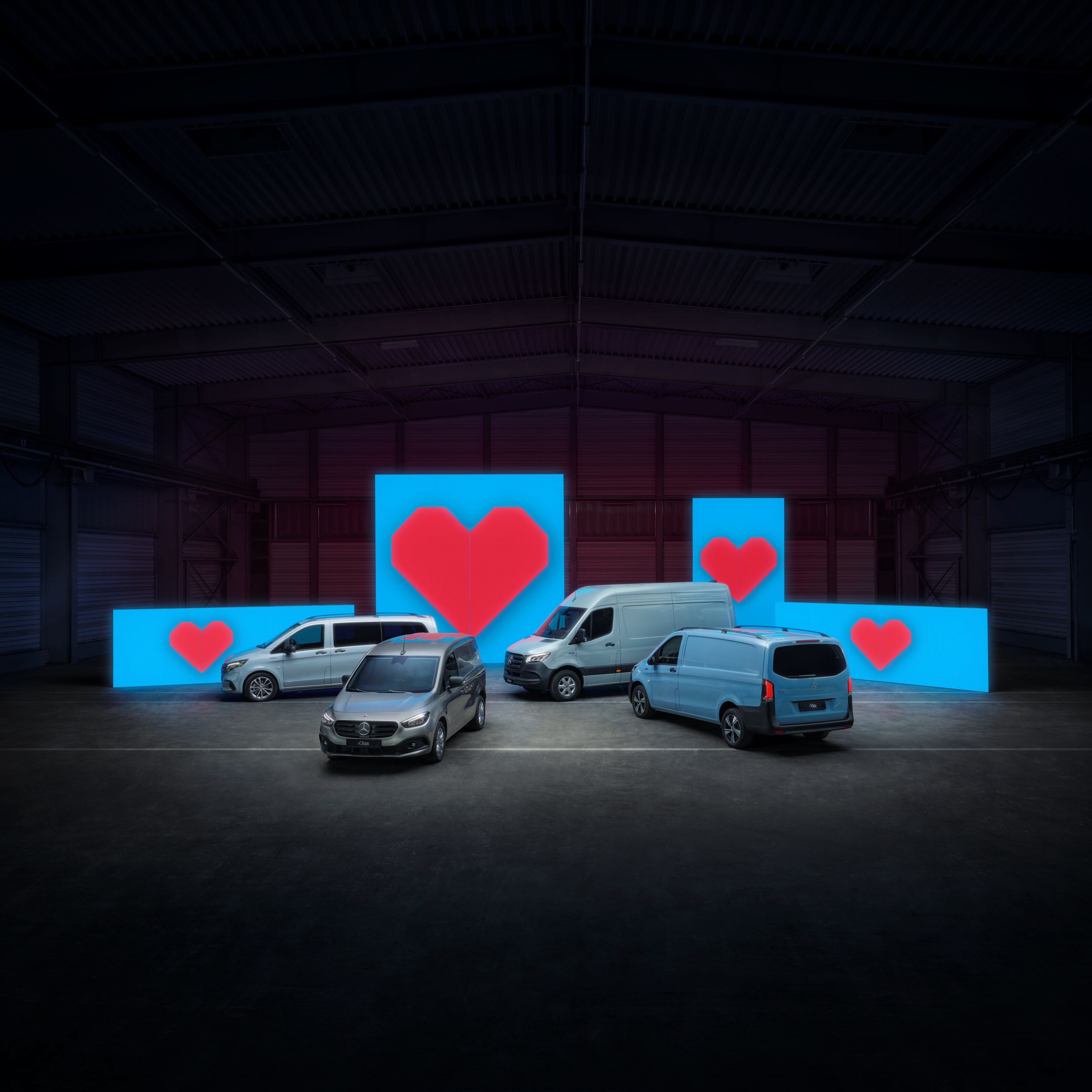 Die Mercedes-Benz Modelle eSprinter, eVito und eCitan als Kastenwagen.